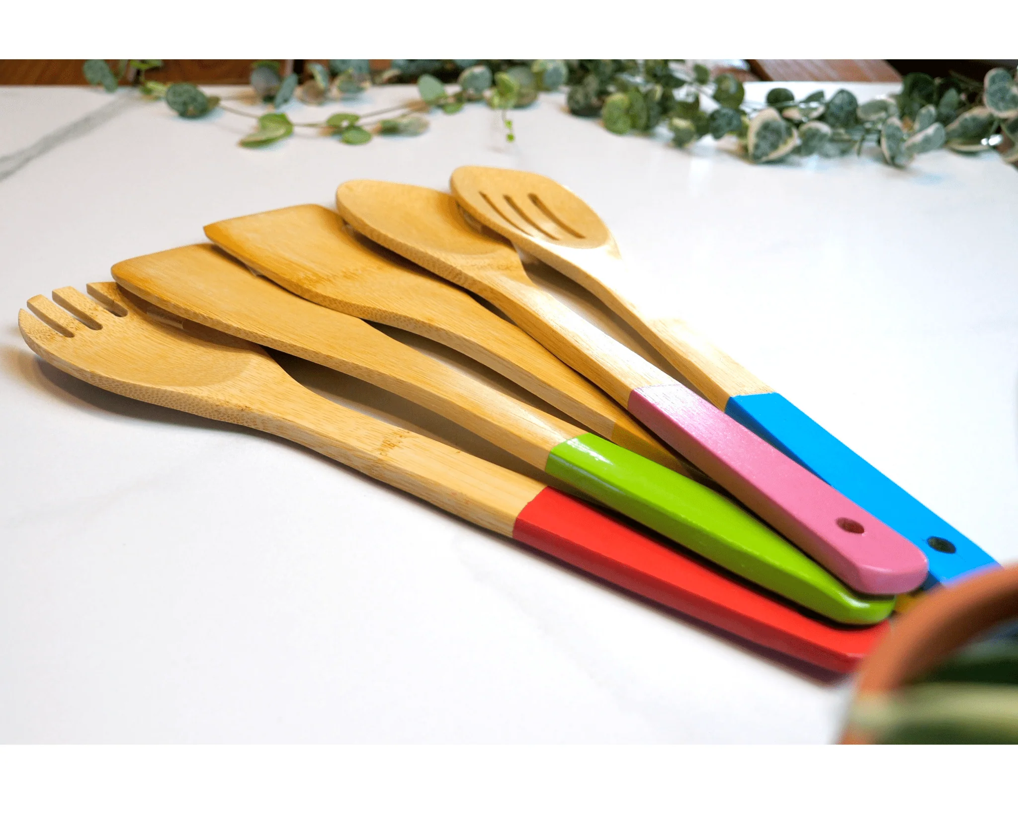 5 ustensiles de cuisson en bambou avec vernis anti-taches + sac - Image 2