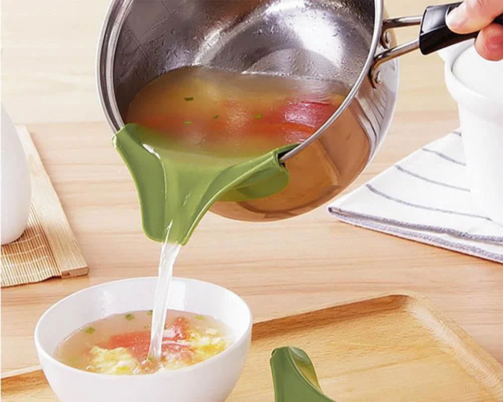 Bec verseur en silicone pour casserole - Image 4