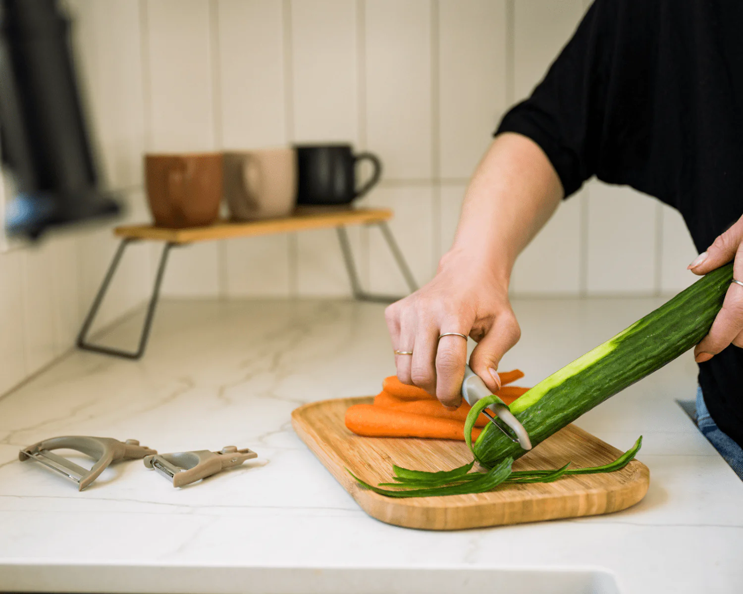 Éplucheur à 3 têtes amovibles pour juliennes, légumes & pommes de terre - Image 3